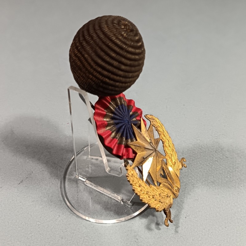 ATTRIBUT OU INSIGNE ET POMPON DE KEPI D'OFFICIERS ET ADJUDANTS MODELE 1886 OFFICIER DU SERVICE DE SANTE DES ARMEES